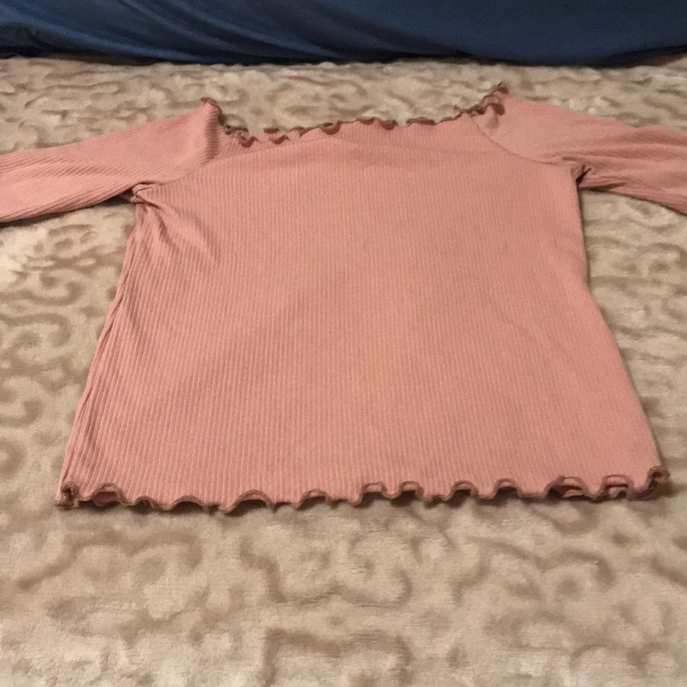 Cute rose shirt